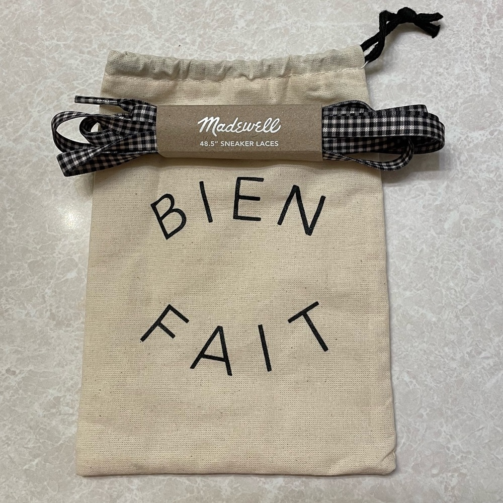 Madewell shoelaces - NEW , bag included